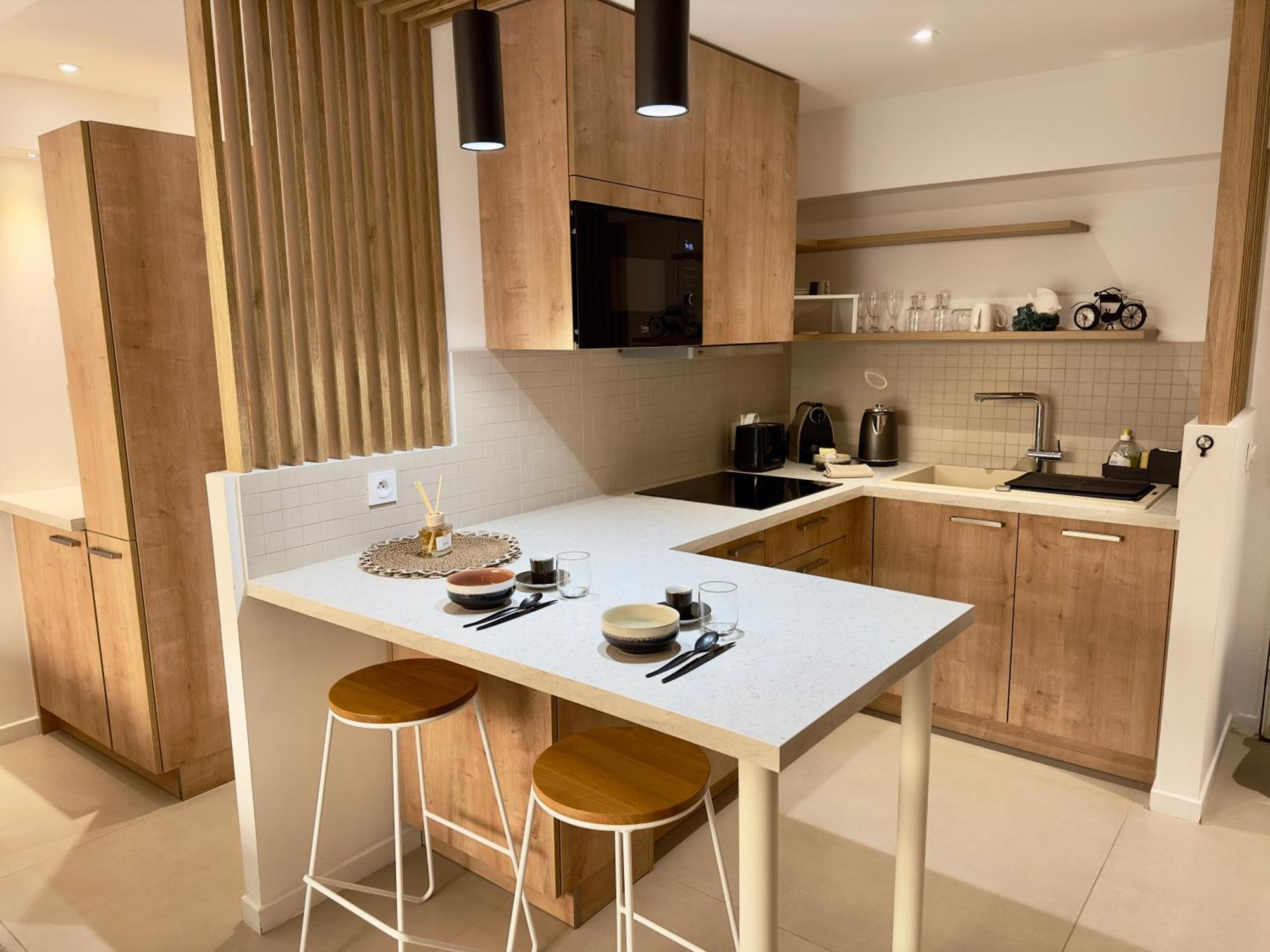 Evasion Boheme - Studio Avec Terrasse Au Coeur De Cannes Exteriör bild